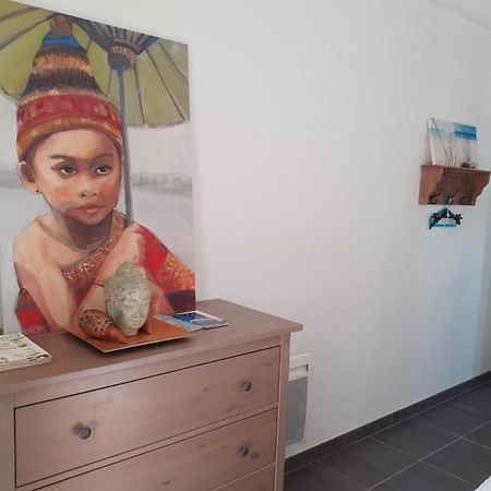 Chambre Privee Au Coeur D'Une Pinede Dans Un Quartier Residentiel Hotel เลซิยอง คอร์เบรียส์ ภายนอก รูปภาพ